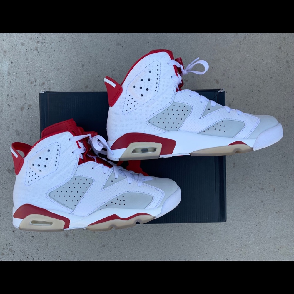 Air Jordan 6 Retro Size 8.5 Men